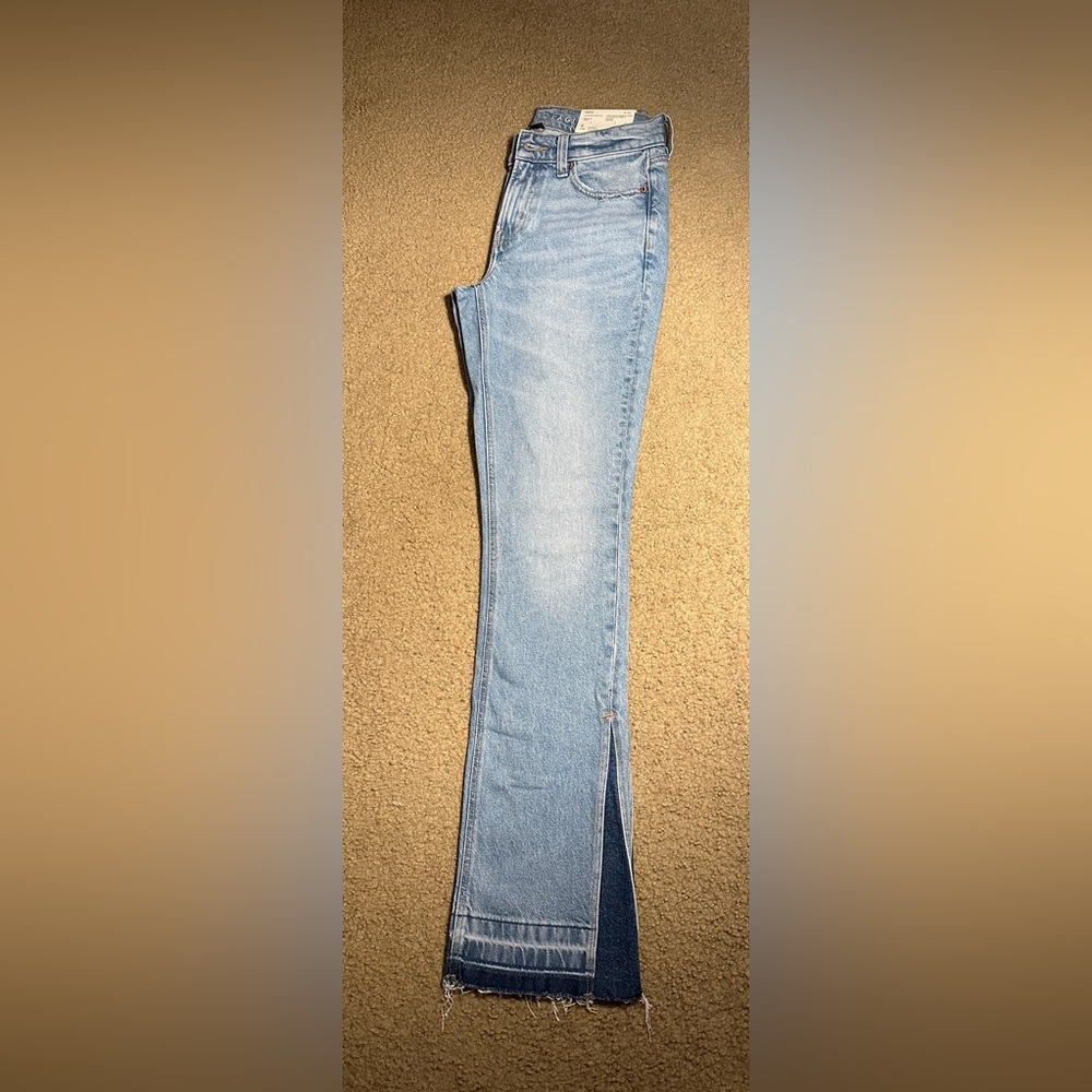 American Eagle 90’s low-rise skinny kick jeans, size 4R/27W